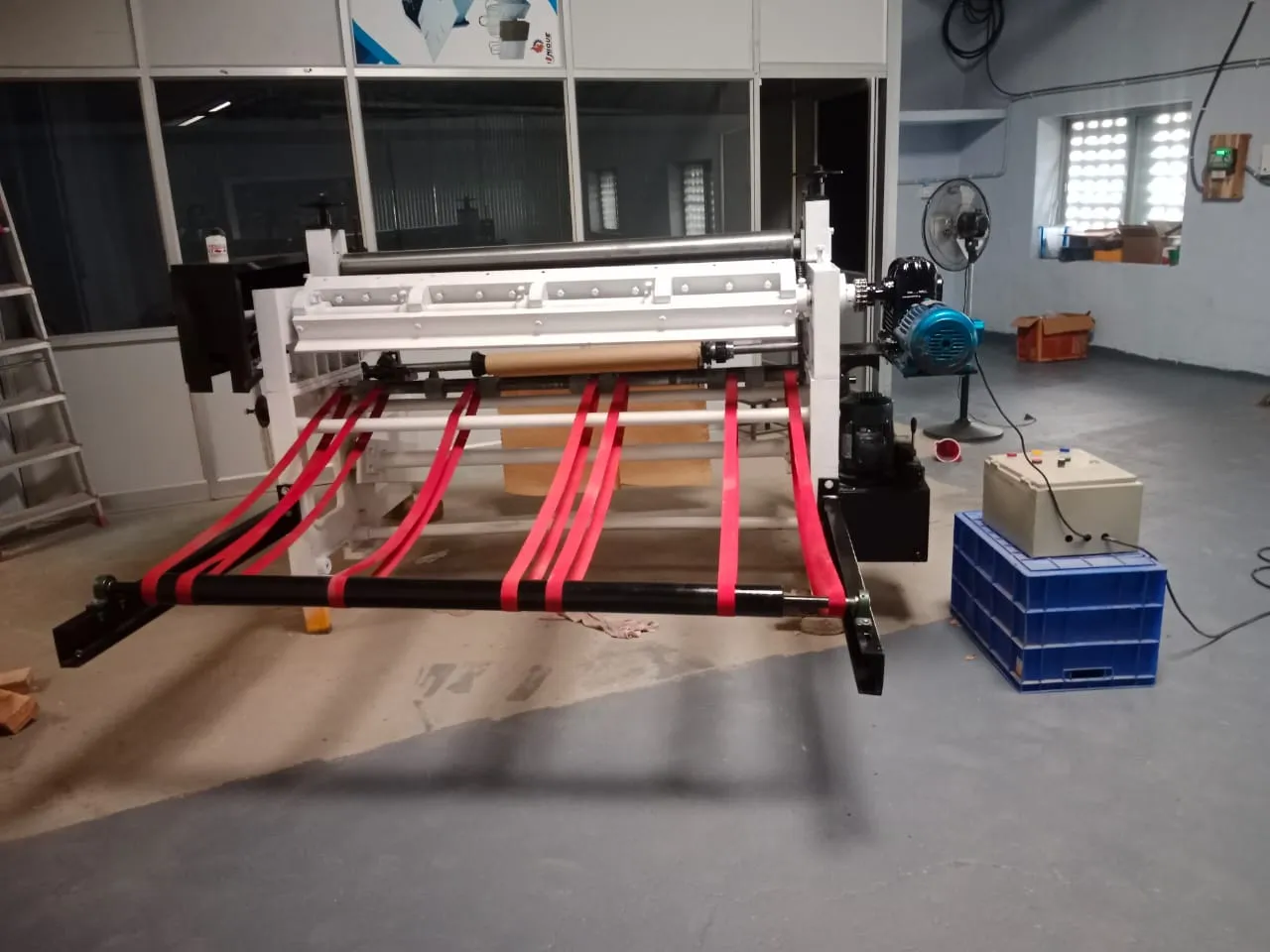 JJ Mark Roll to sheet cutting machine is in Kerala...