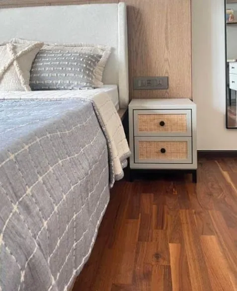 Beds with Side Tables in Pune At UNR Kitchens, Pun...