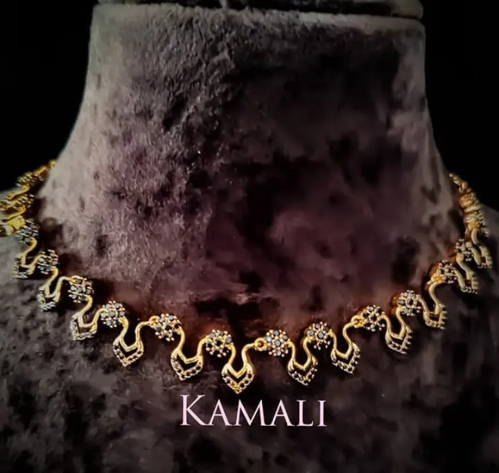 Simple Necklace designs
Kamali Queen Lazuli Colle...