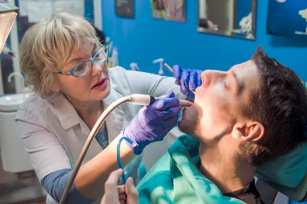 Laughing Gas Dentistry in Anna Nagar – Stress-Free...