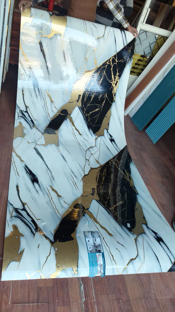 he stunning, realistic marble design brings sophis...