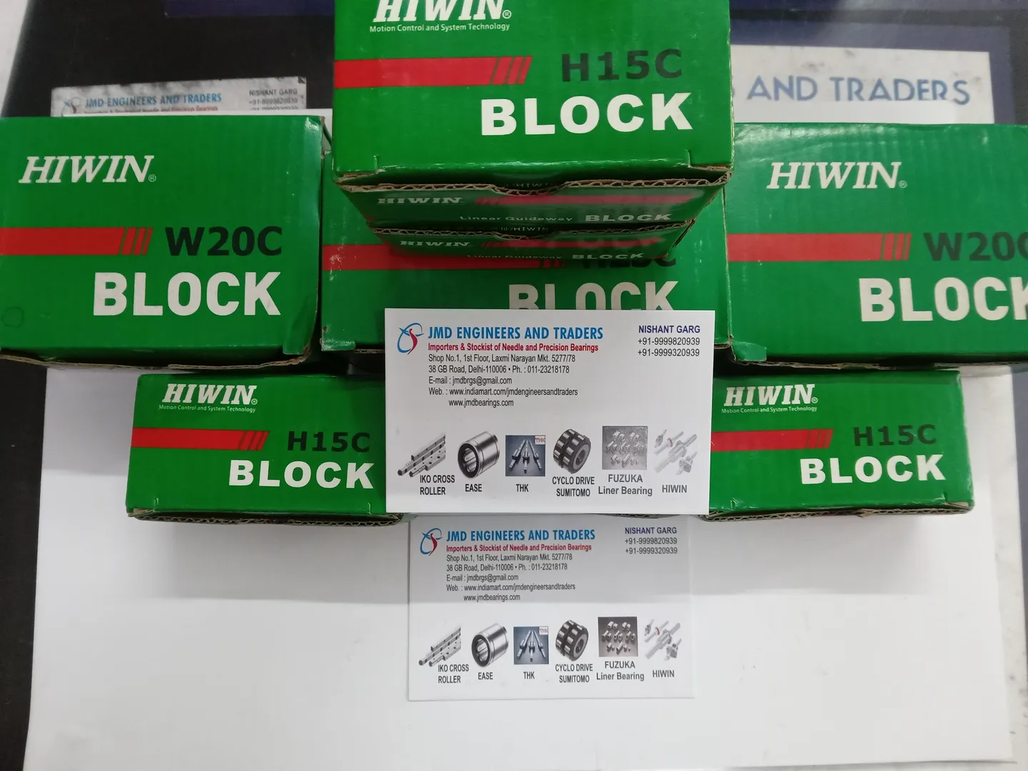 LINEAR GUIDEWAY BEARING HIWIN
HGH HGW MGN MGW
HGH1...