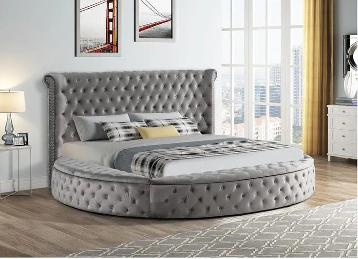 Elegent Round Bed with Chester Desing in gurgaon.
...