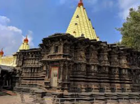 Best Mumbai to Kolhapur Cab Service Traveling from...