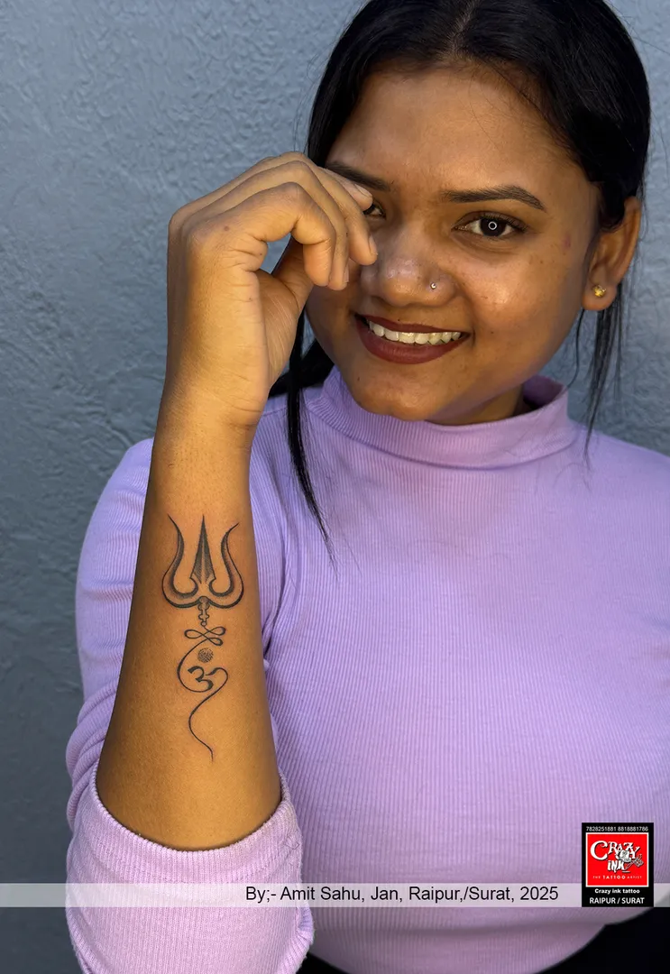DIVINE POWER AND SPIRITUAL STRENGTH EMBODIED IN IN...