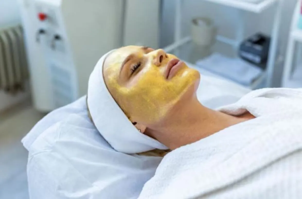 Pumpkin Peel Treatment in Nashik for Clear, Balanc...