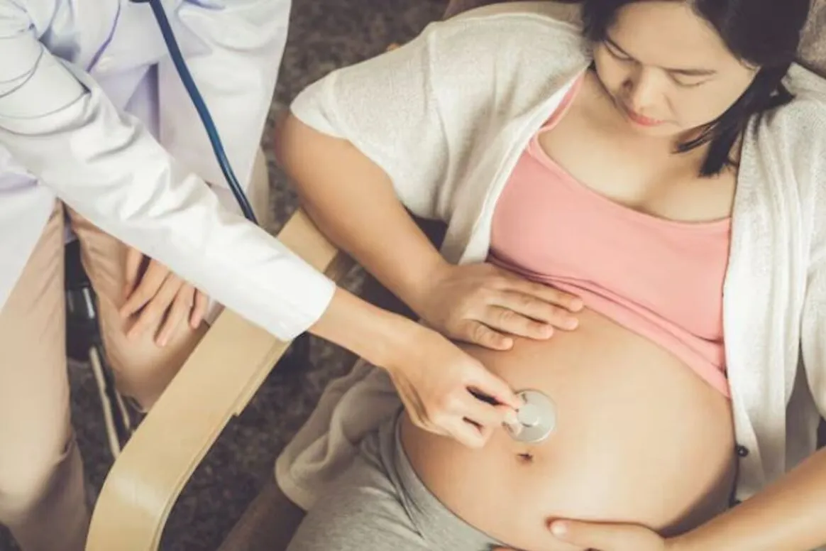 Pregnancy Care in Thane: Comprehensive Support Thr...
