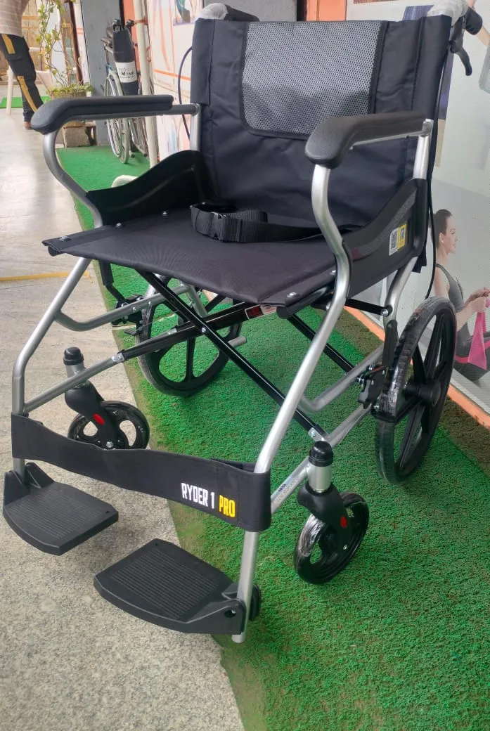 Travel wheelchair Lightweight With attended brake ...