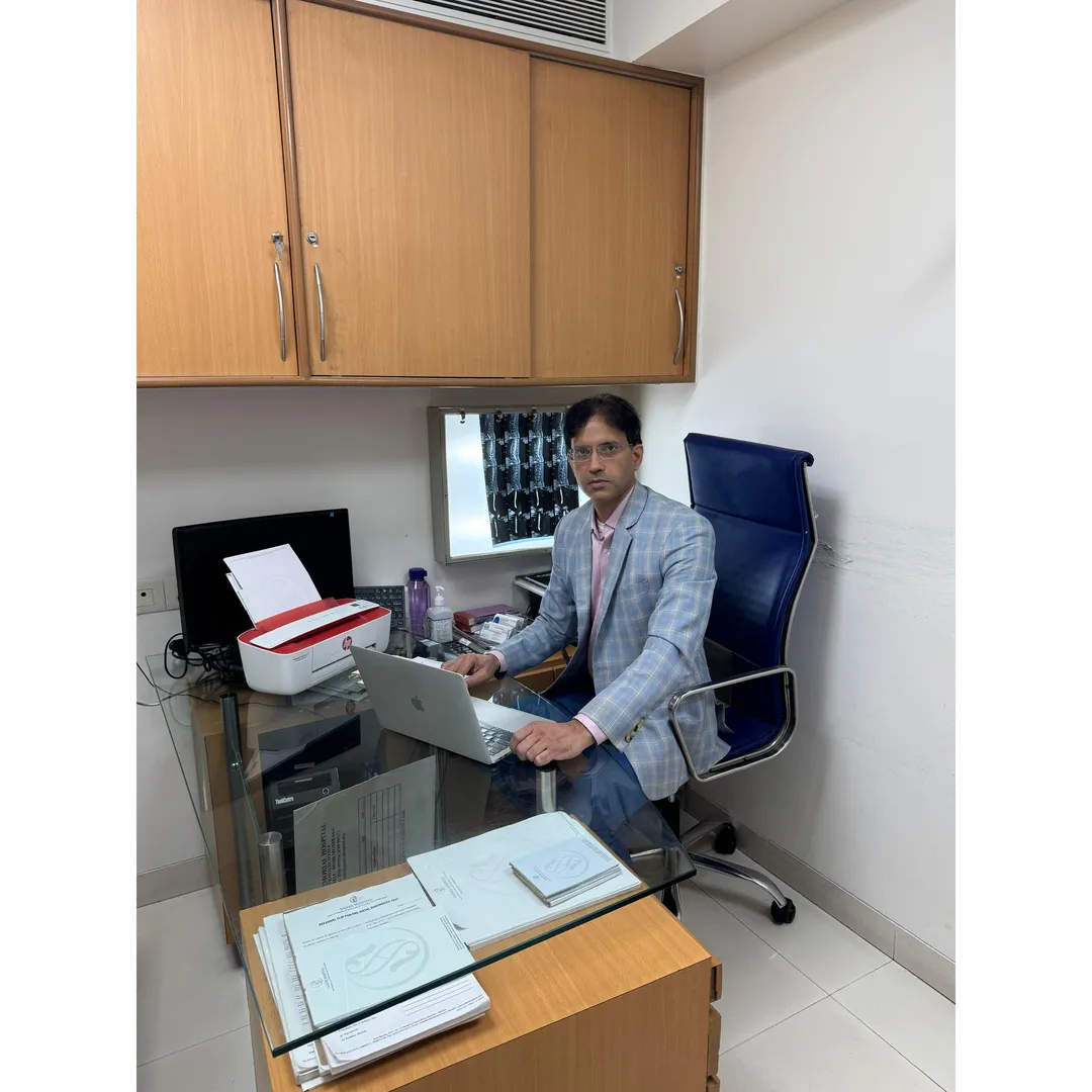 Finding Spine Surgeon in Mumbai ? Spine Specialist...