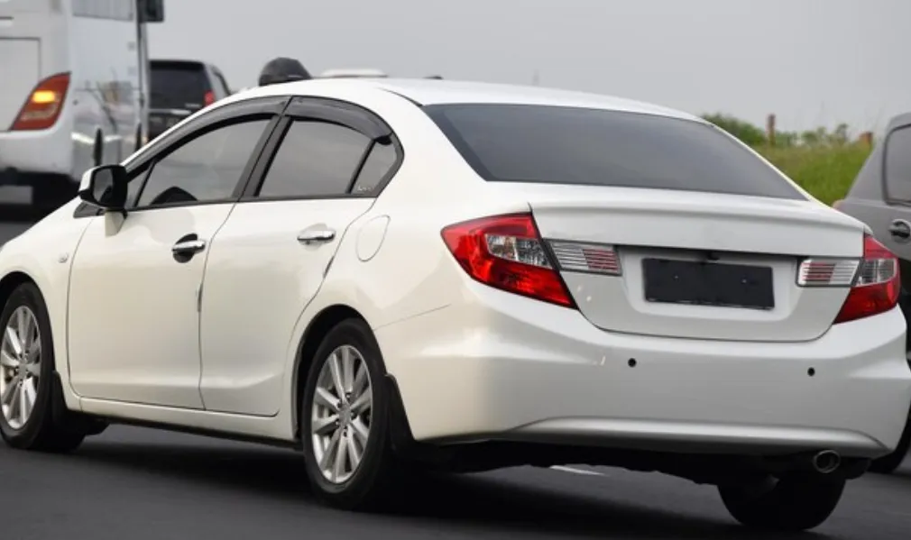 Affordable Mumbai to Pune Cabs for a Smooth Journe...