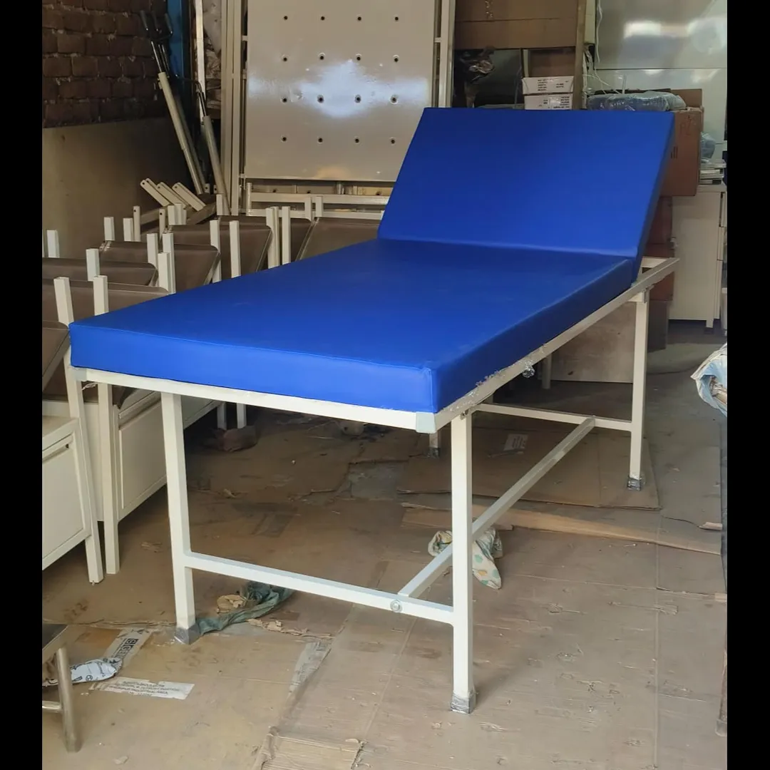 Examination Table (Two Sections) GM 9001
Hospita...