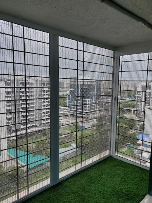 Stainless Steel Invisible Grill in Karvenagar – Sm...