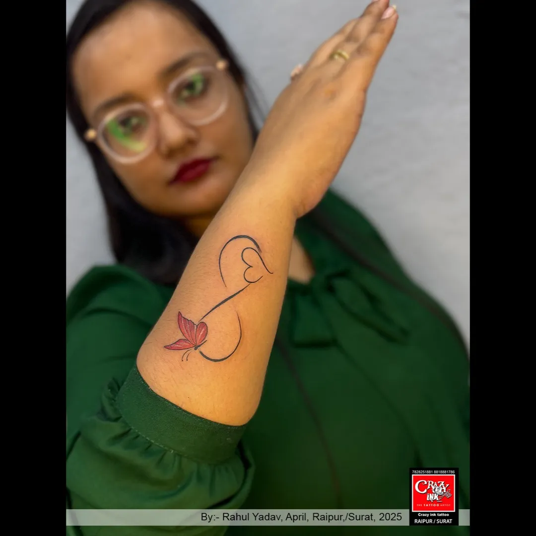 ♾️🦋 INFINTY BUTTERFLY HEART TATTOO
The enti...