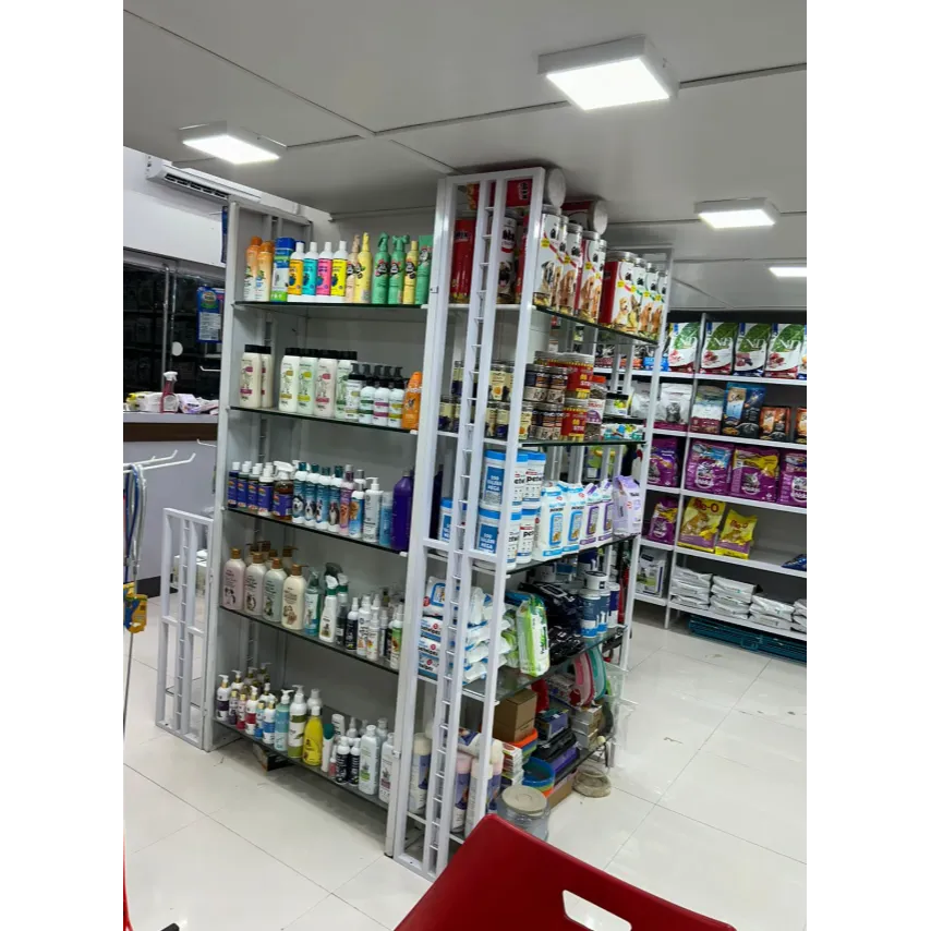 Pet Shop in Malad for Premium Dog and Cat Food Loo...