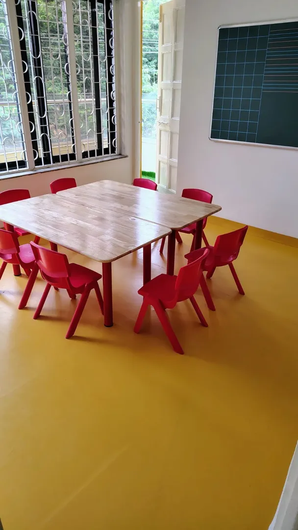 Best School Vinyl Flooring Manufacturer, Trader, D...
