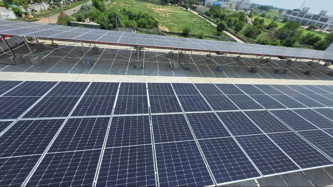Best Commercial Solar Installation in Gurugram wit...