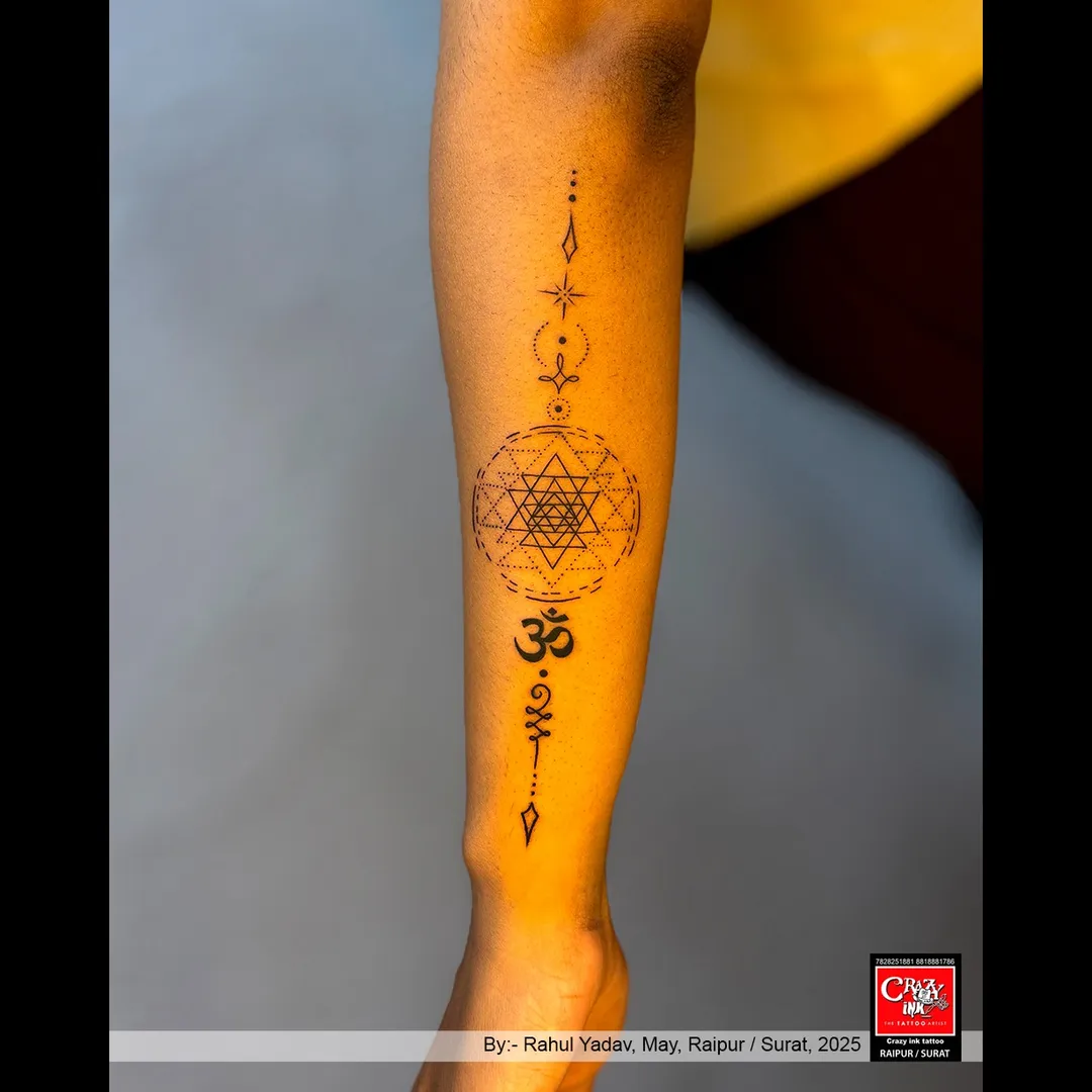 A POWERFUL FUSION OF SACRED GEOMETRY AND DIVINE ENERGY
This stunning forearm tattoo is a ...