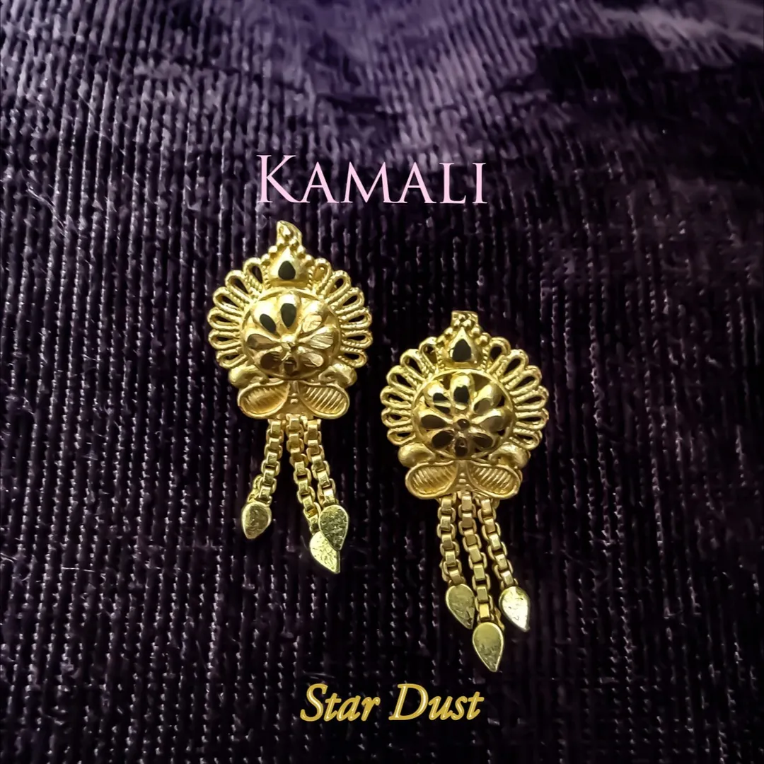 1gm Gold Plated Studs
Daily Wear to Party Wear
Artificial Gold Plated Impon Jewellery
Skin Friend...