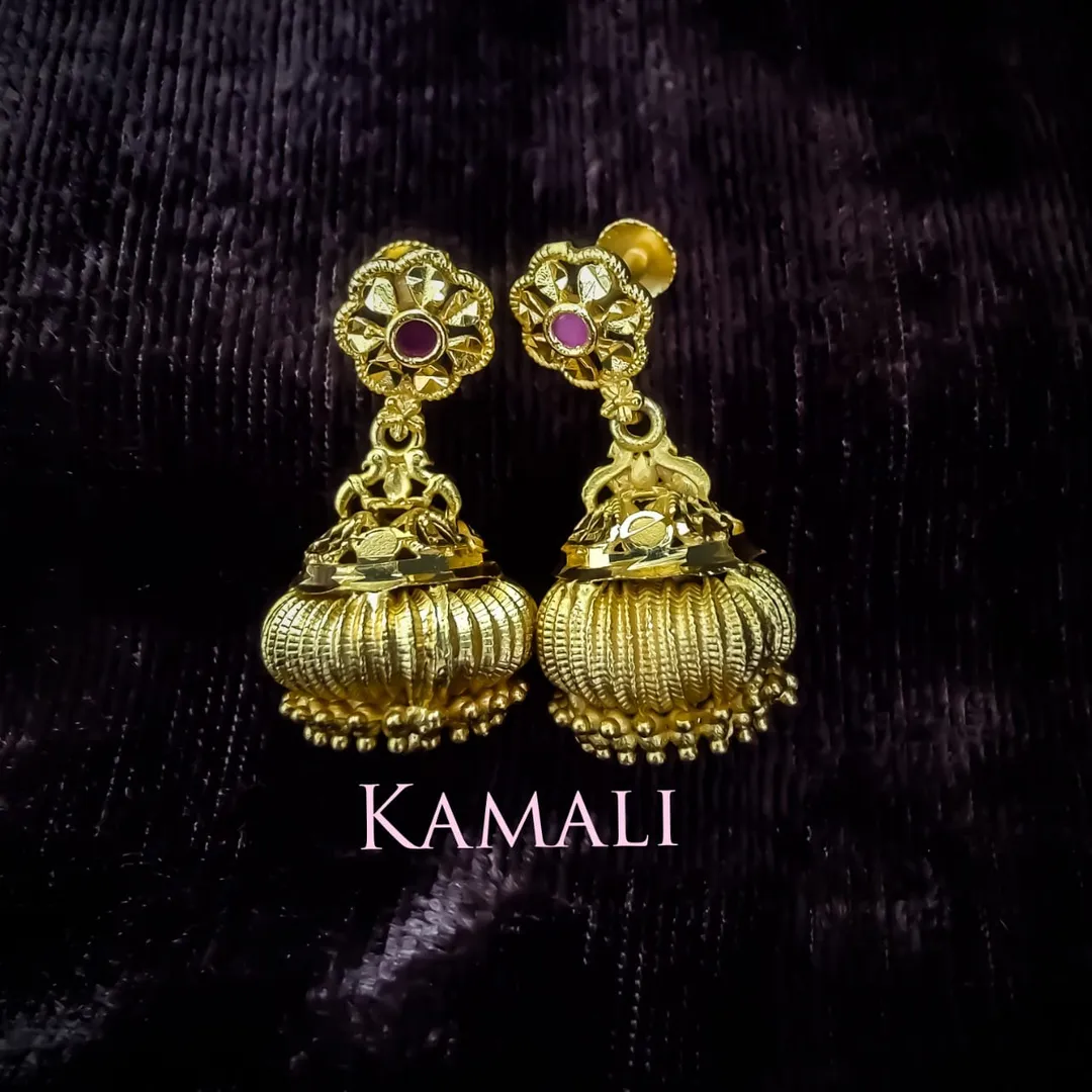 1gm Gold Plated Studs
Daily Wear to Party Wear
Artificial Gold Plated Impon Jewellery
Skin Friend...