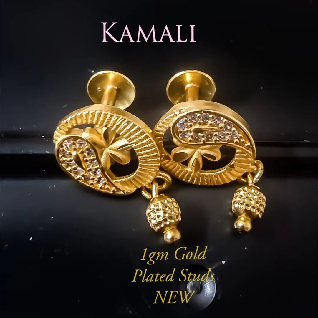 1gm Gold Plated Studs
Daily Wear to Party Wear
Artificial Gold Plated Impon Jewellery
Skin Friend...
