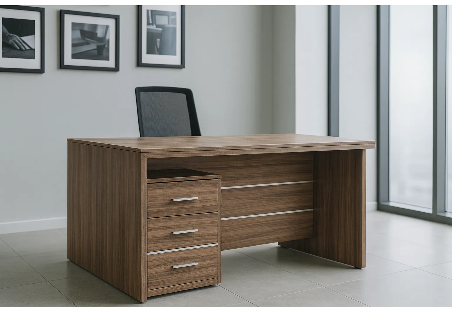 Office Desk in Kirti nagar