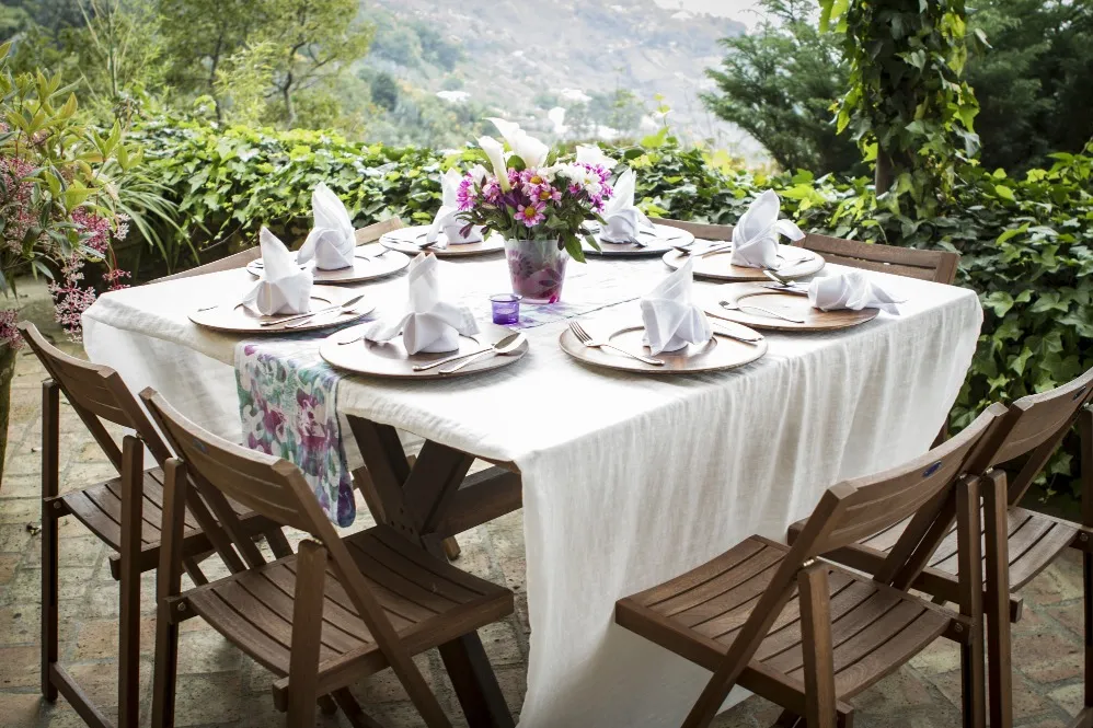 Outdoor Table Set in Delhi – Perfect for Alfresco Dining