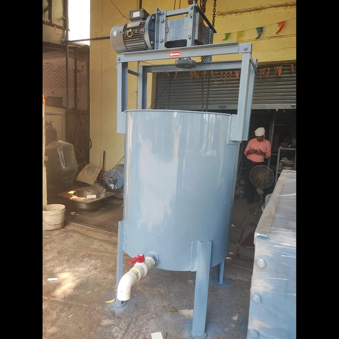 500 Liter Capacity Stirrer in Stainless Steel manufacturers and Suppliers in Nagpur, Bhandara, Wardh...