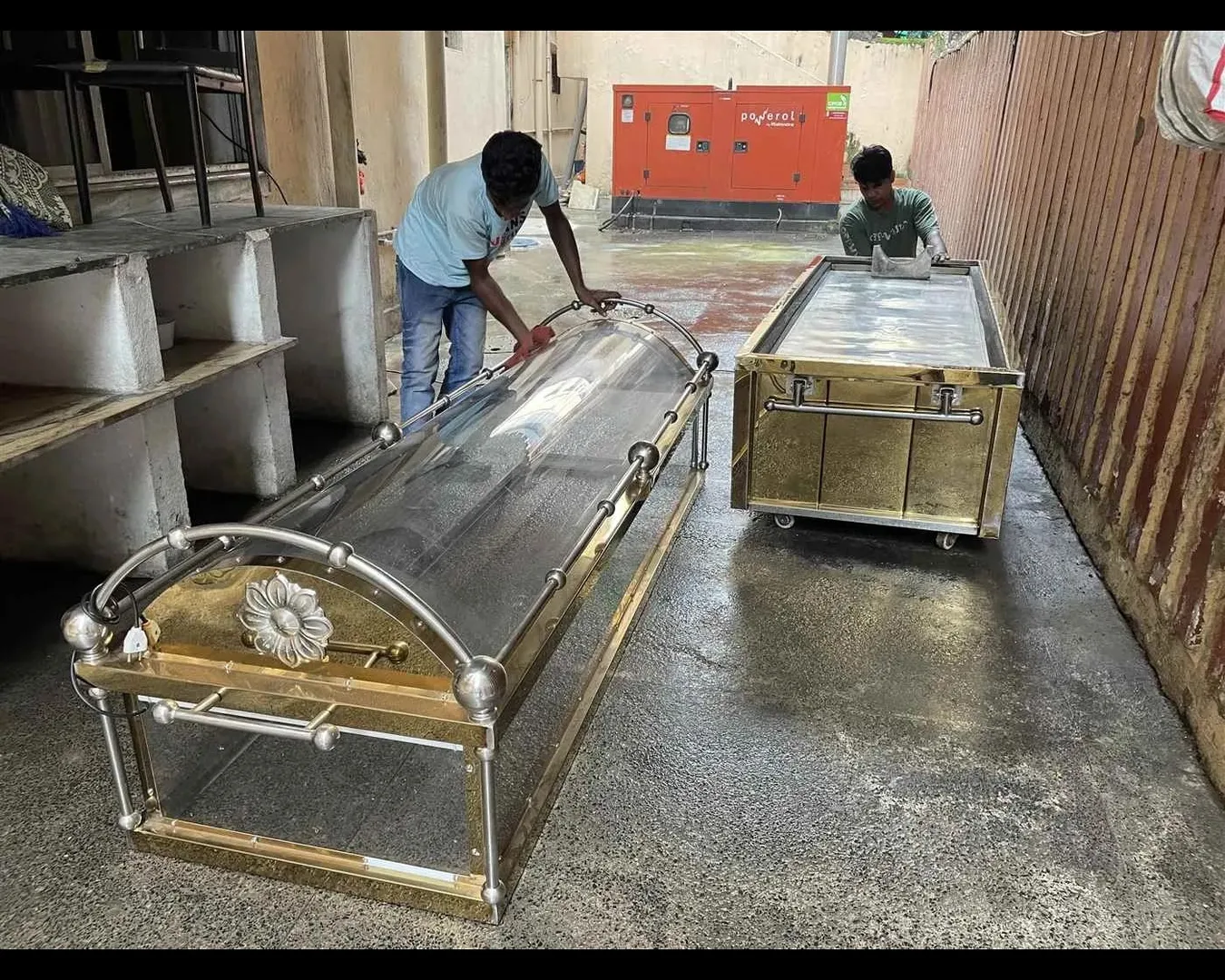 Dead Body Ambulance services 24/7