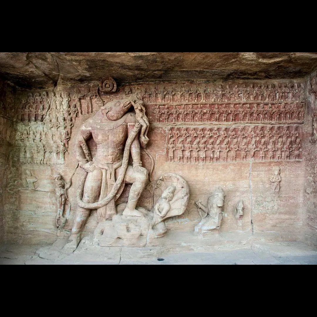 Tourist Places in Odisha
Udayagiri Caves
"Ancient rock-cut Jain monuments in Odisha’s hills"
'Uda...