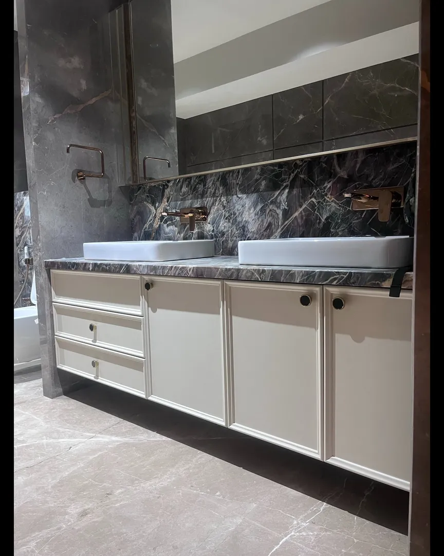 Bathroom Vanity in Pune