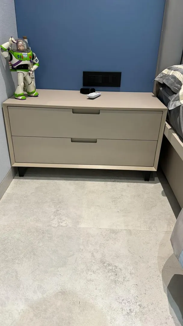 Bedside Table with Drawer in Pune