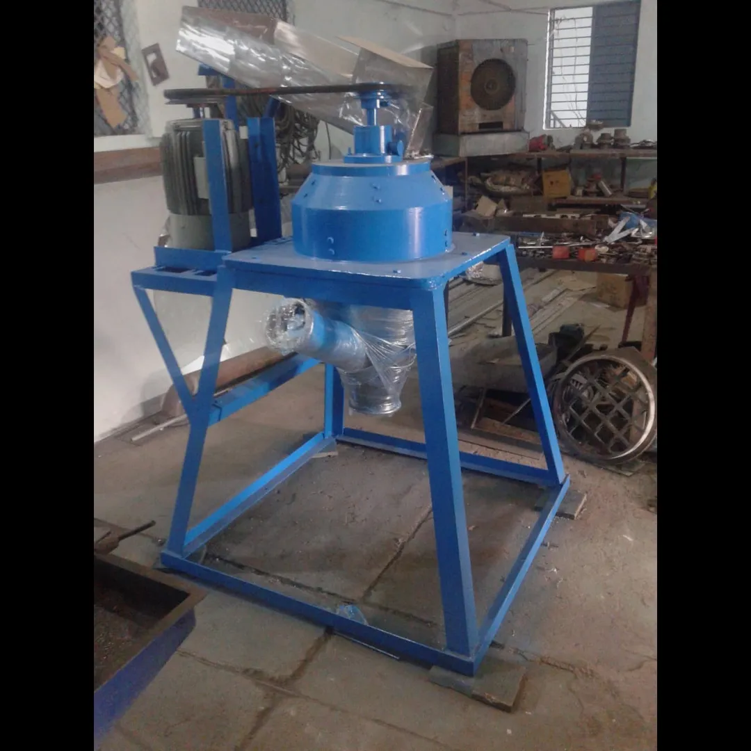 Patented Unique Pulveriser stand model manufacturers and Suppliers in Nagpur, Bhandara, Wardha, Amra...