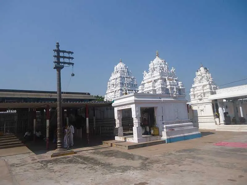 Tourist places in Telangana
Khammam
"Fort town of Telangana with cultural roots"
Khammam city, er...