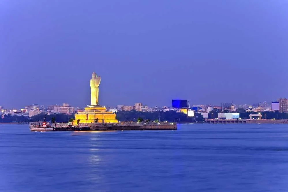 Tourist places in Telangana
Secunderabad
"Hyderabad’s twin city with military and colonial roots"
...