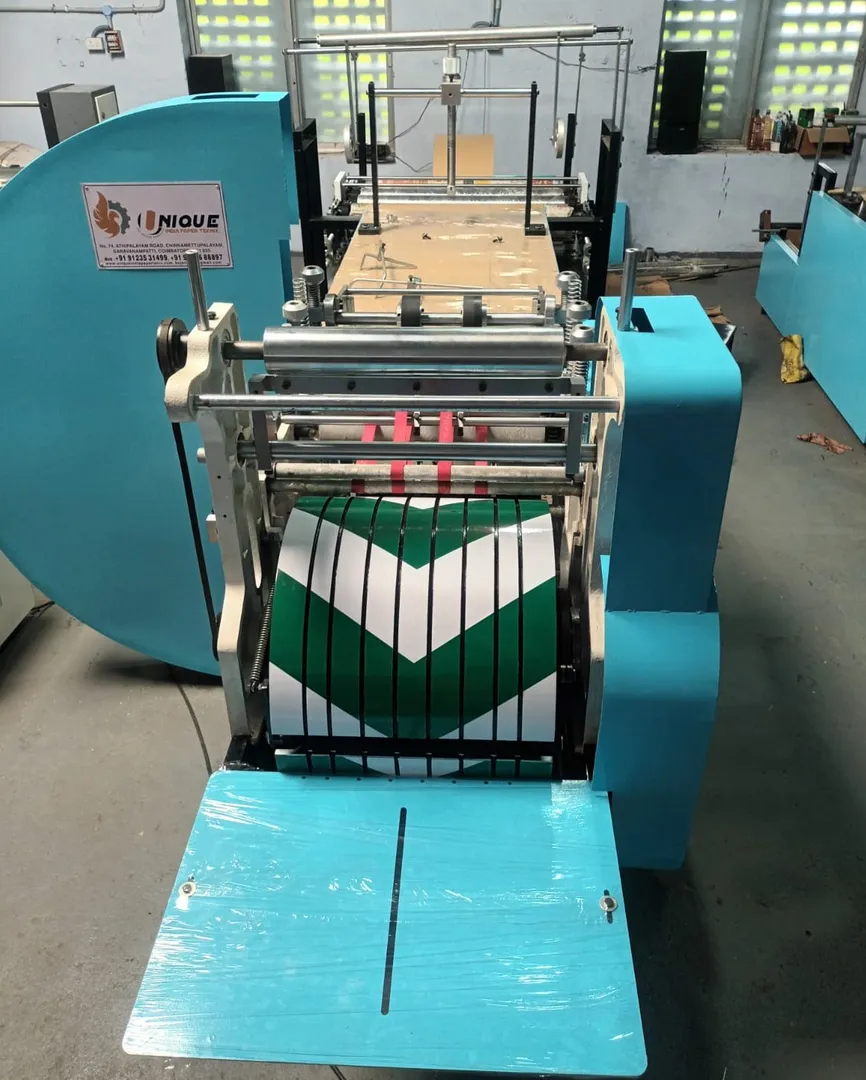 Large model paper bag machine