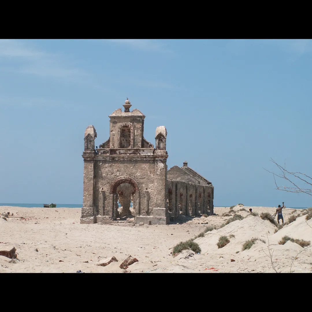 Tourist places in Tamil Nadu
Dhanushkodi
"Ghost Town at India’s Edge"
Dhanushkodi is a small, spa...