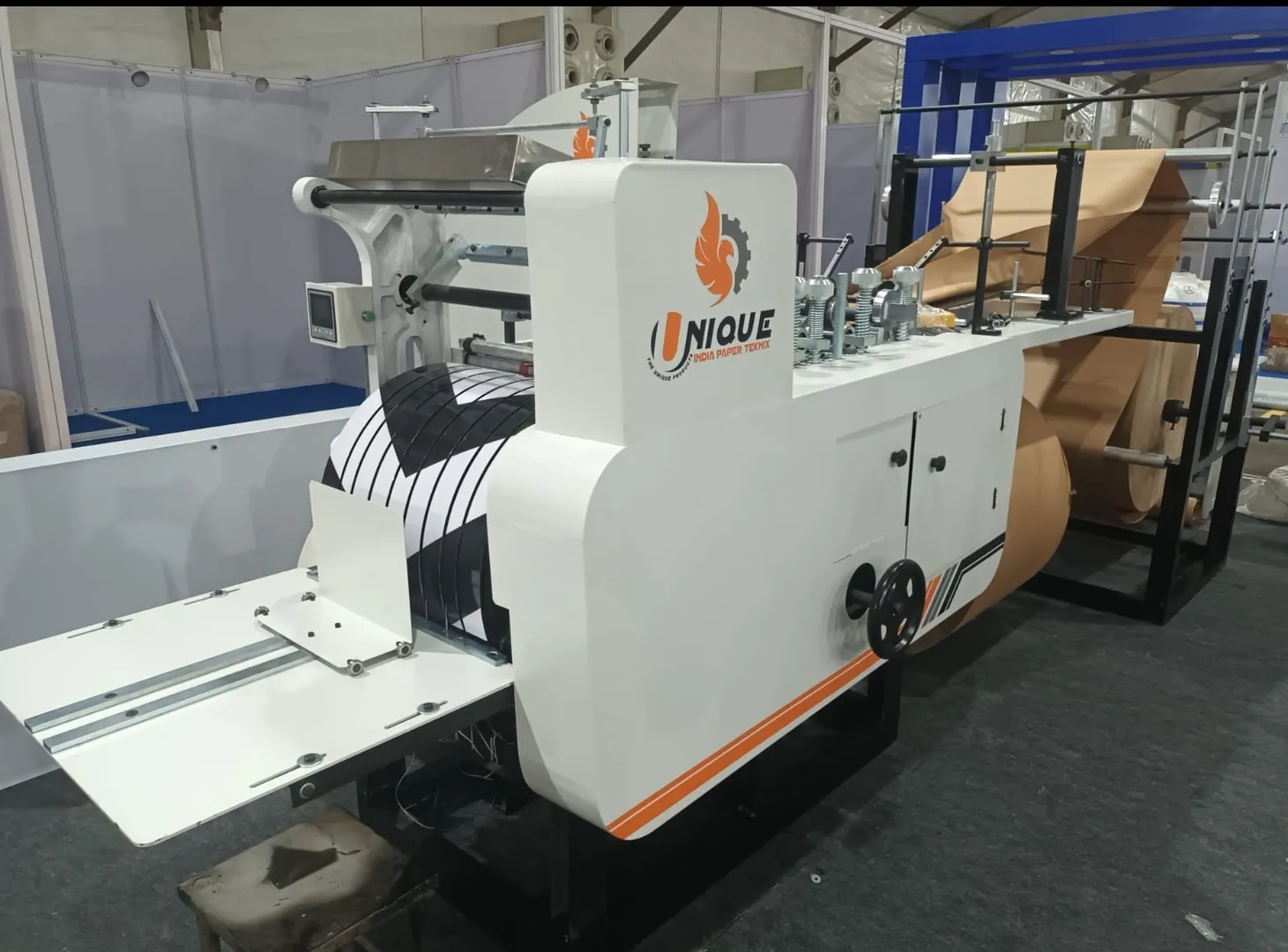 Paper bag machine