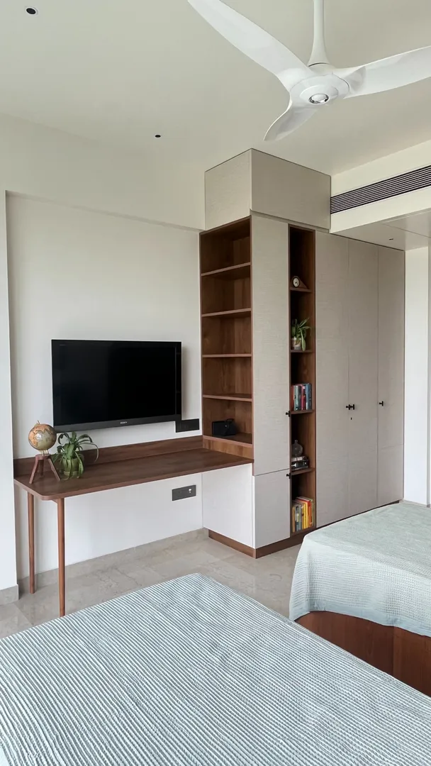 Corner TV Unit in Pune