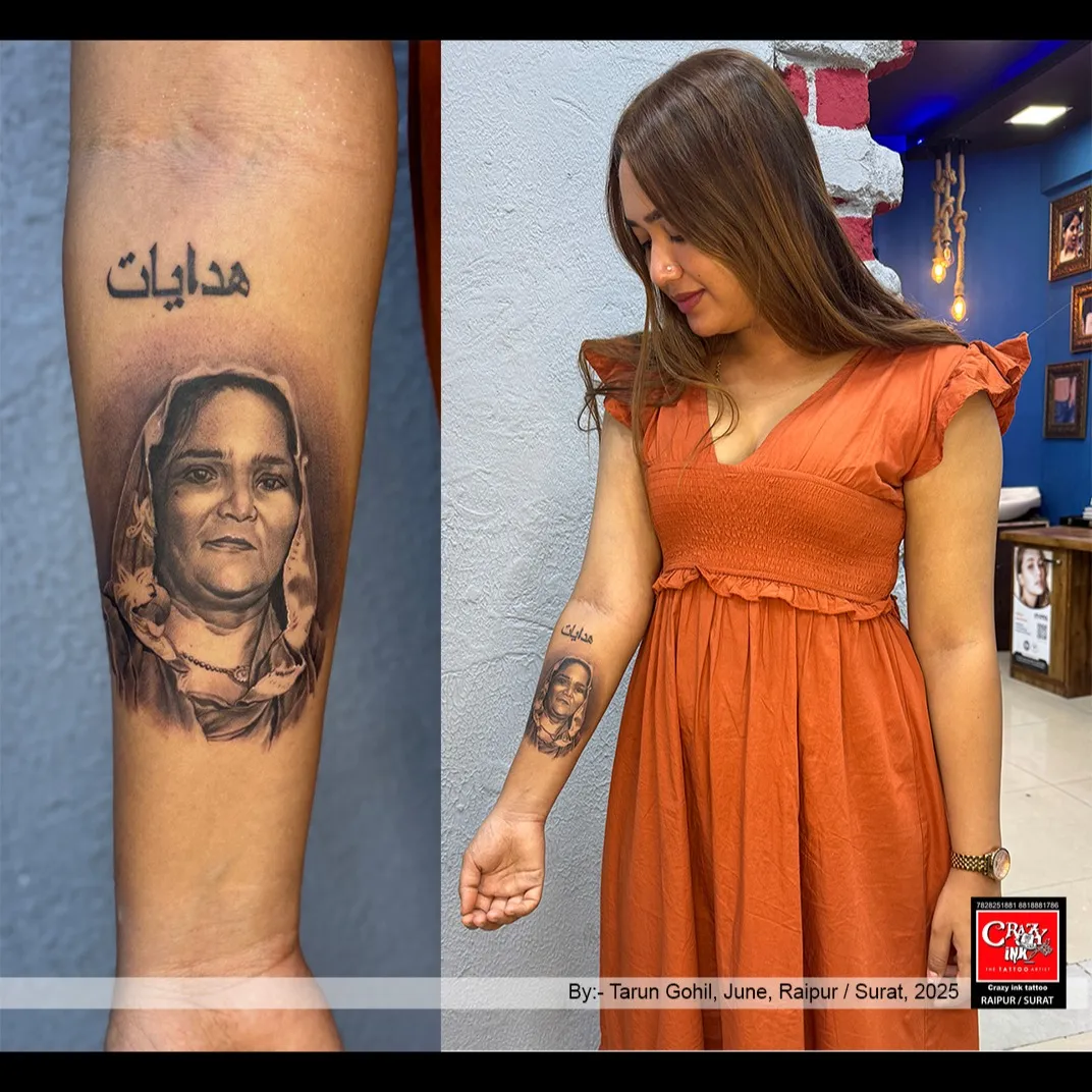 💖THIS PORTRAIT TATTOO IS A TIMELESS TRIBUTE TO THE MOST PURE BOND OF LIFE - A MOTHER'S LOVE🌹✨
...
