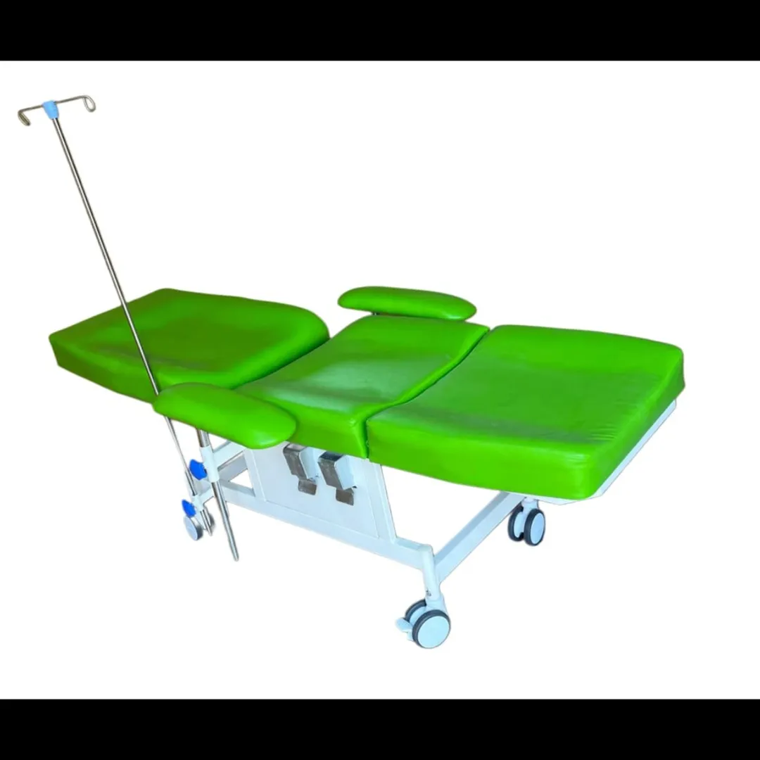 Blood Donor Couch – M.S. Hydraulic (Two-Win Wheel 2+2) with IV Rod GM 9043D
Gentek specially design...