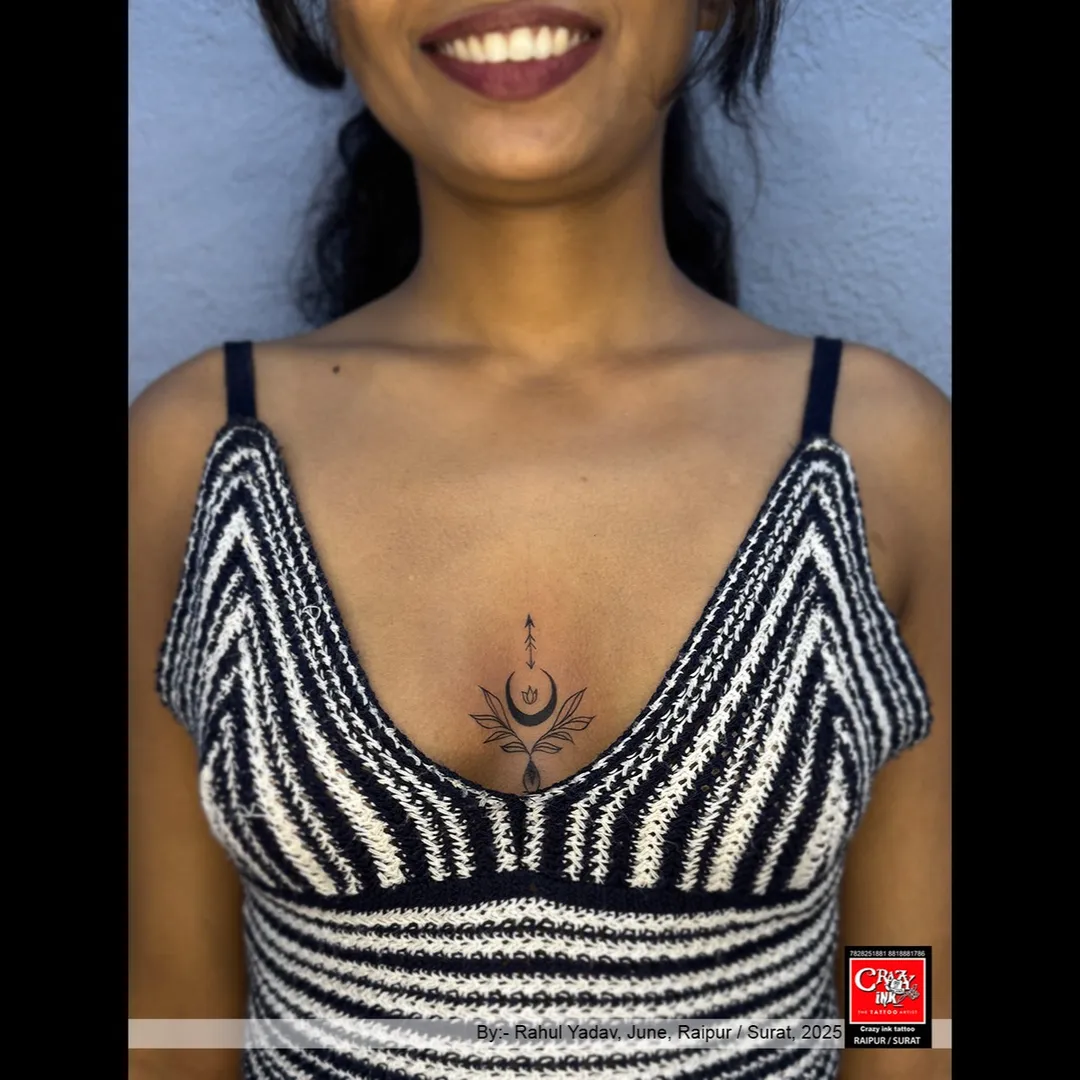 🌙✨A BLEND OF MOON , FLOWER & DIVINE ENERGY
This beautifully crafted tattoo design combines ...