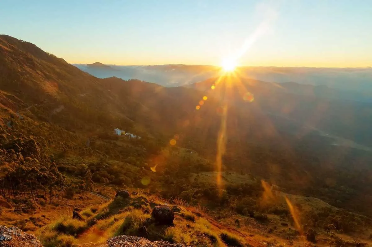 Places To Visit In Munnar
Pothamedu View Point
Pothamedu View Point, Munnar Overview
Pothamedu Vi...