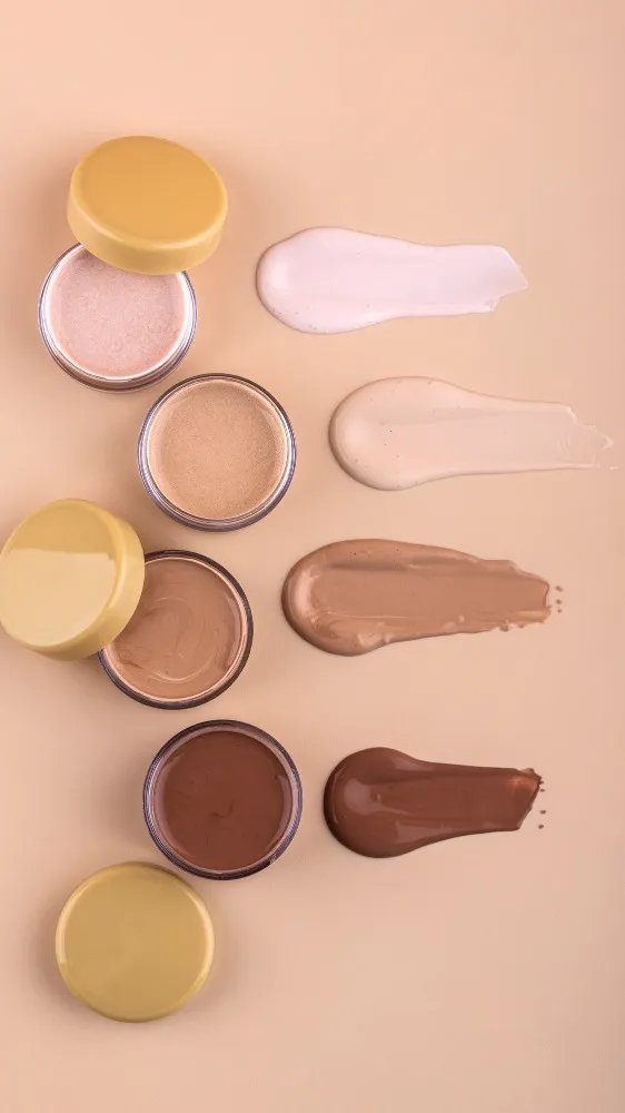 Foundation Manufacturer in Delhi – Flawless Base, Perfect Finish