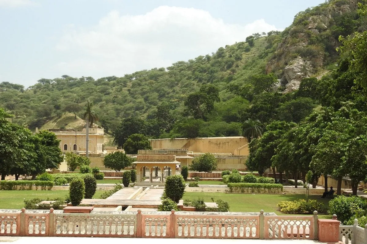 Places To Visit In Jaipur
Vidyadhar Bagh
Vidyadhar Garden, Jaipur Overview
Located in Ghat ki Gun...