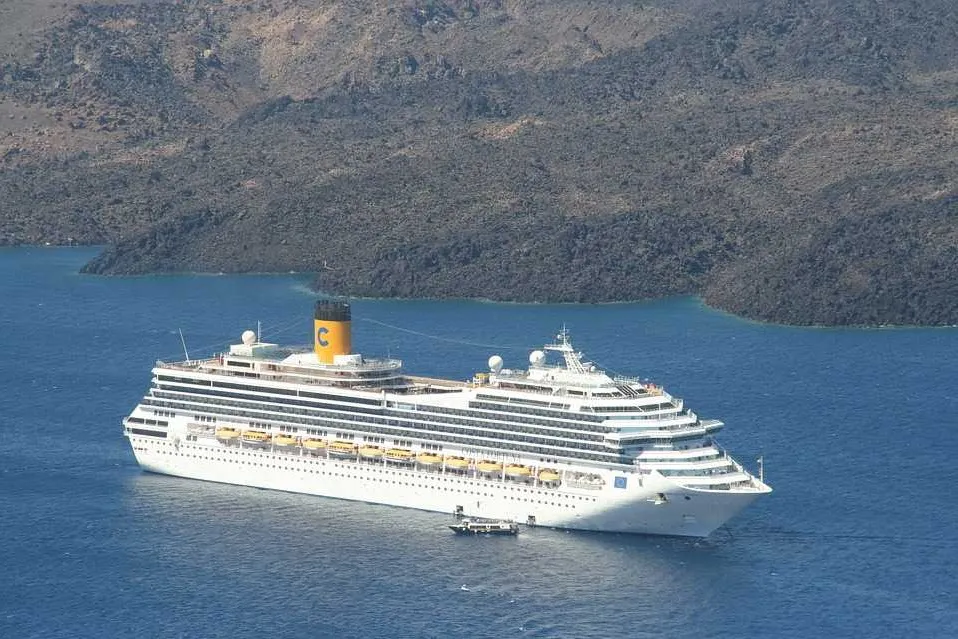 Places To Visit In Lakshadweep
Lakshadweep Cruises
Lakshadweep Cruises, Lakshadweep Overview
Loca...