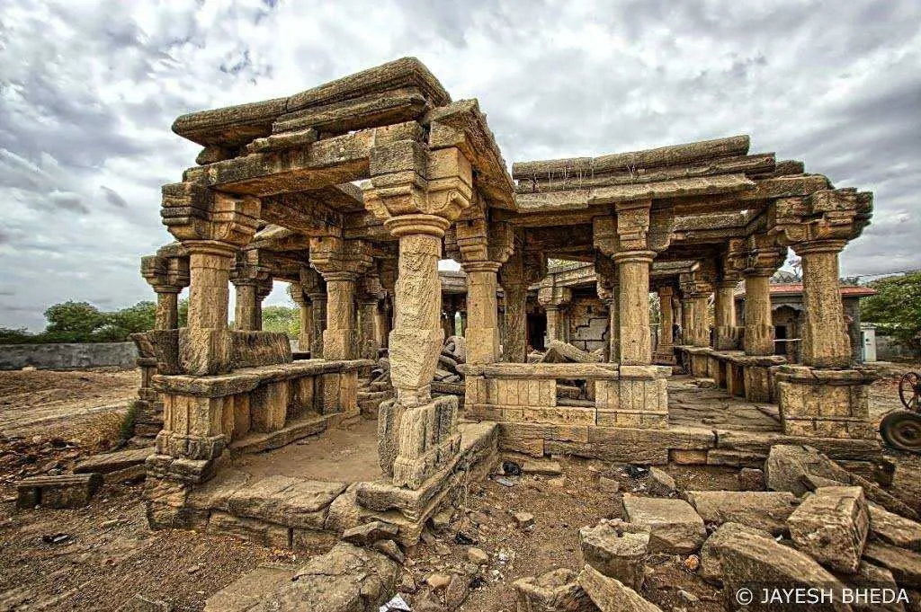 Places to Visit in Gujarat
Wankaner
Wankaner, Gujarat Overview
Situated at the bending point of R...