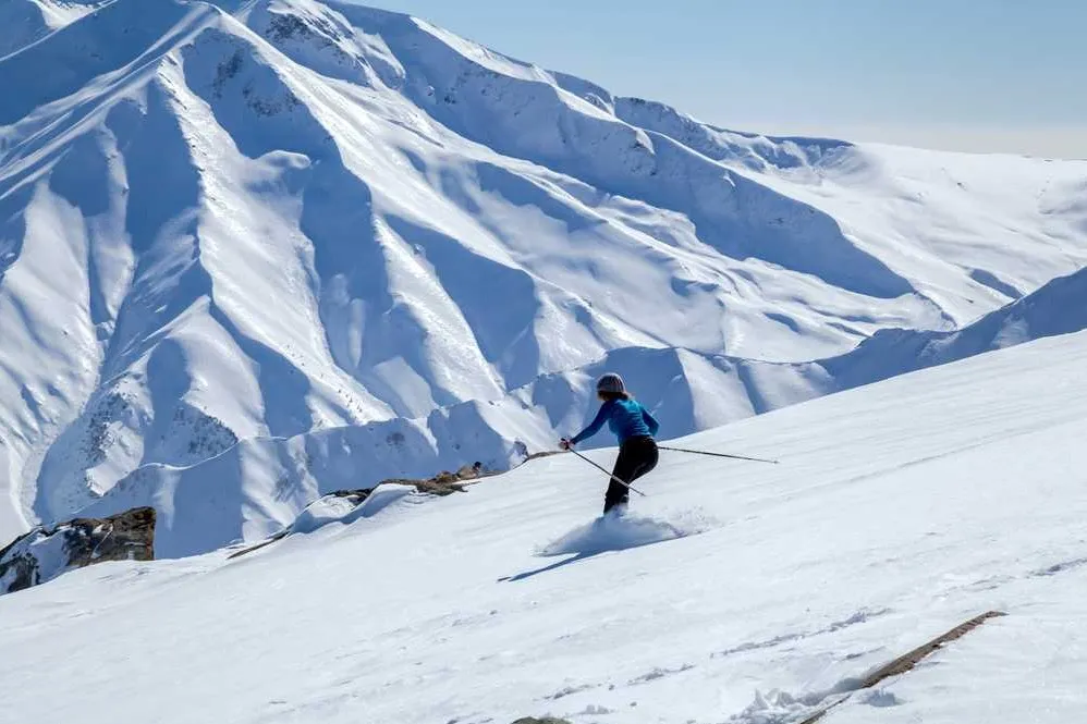 Places To Visit In North India
Gulmarg
"Snow Sports and Scenic Gondola Rides"
Situated at an alti...