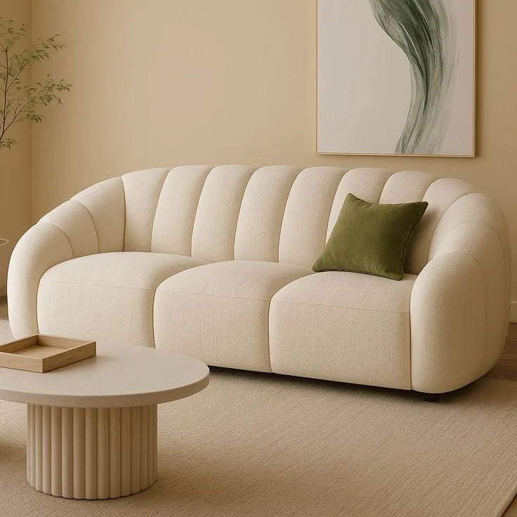 Beautiful 3 seater couch in faridabad
