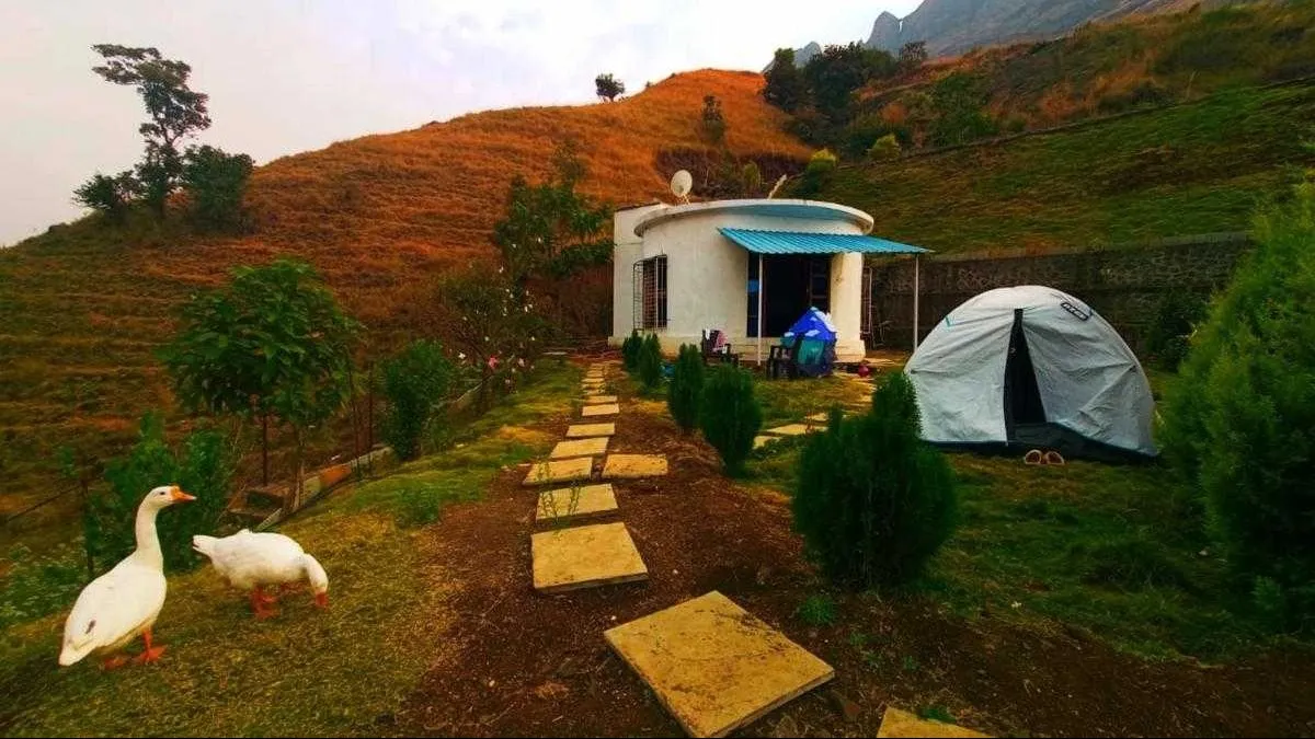 Tourist places in Maharashtra
Bhandardara
Bhandardara Tourism
Bhandardara, a hill station nestled...