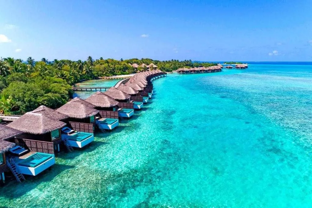 Things To Do In Maldives
Maradhoo Island
Maradhoo Island, Maldives Overview
Located in the beauti...